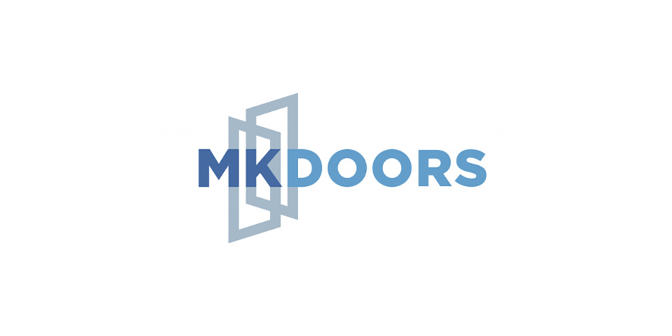 MK Doors lanceert unieke geïsoleerde, onderhoudsarme en krimpvrije stapeldorpeldeur: De Amber